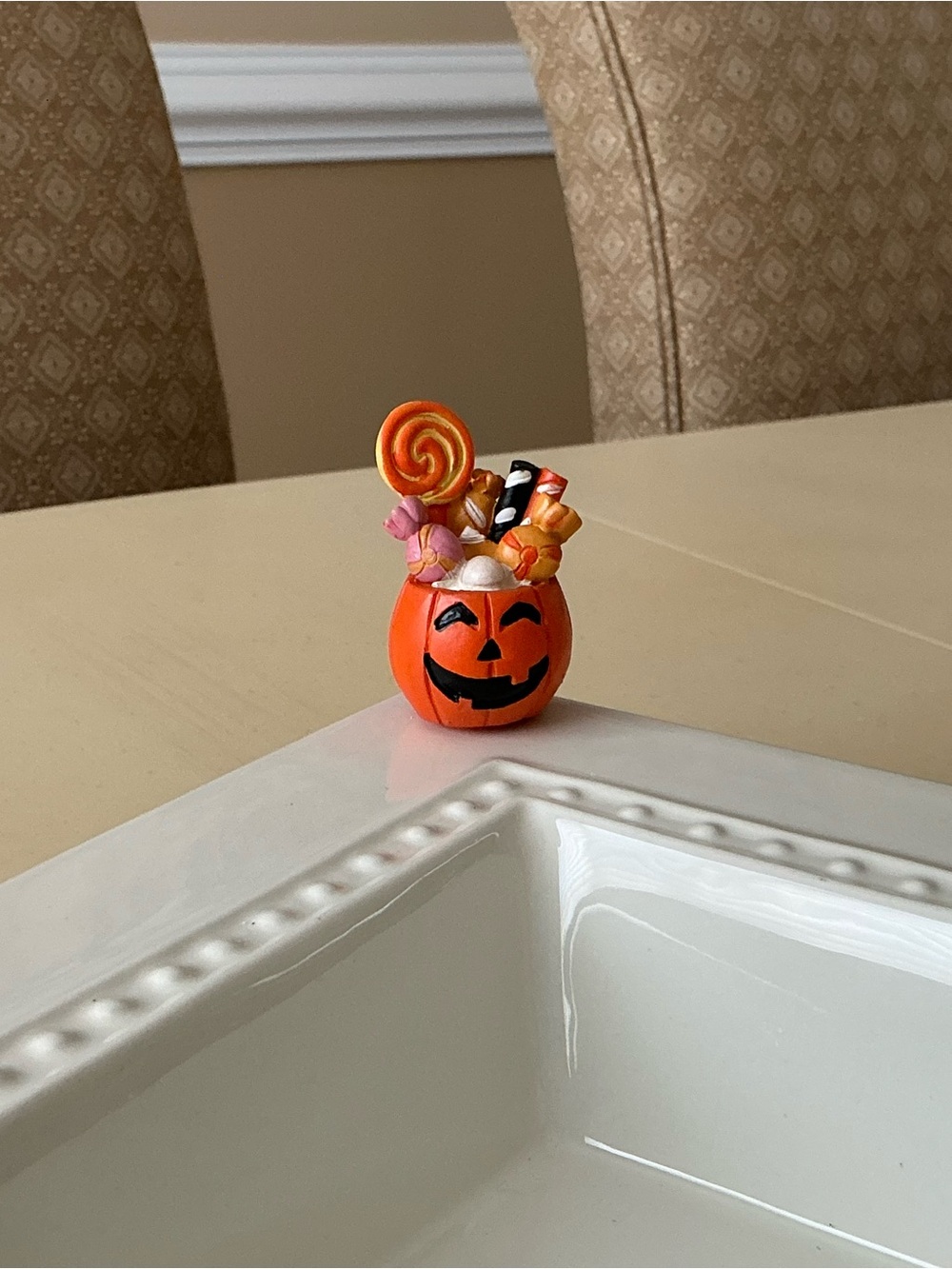 Halloween Jack-o-Lantern Treat Bucket  Platter Decoration 🎃